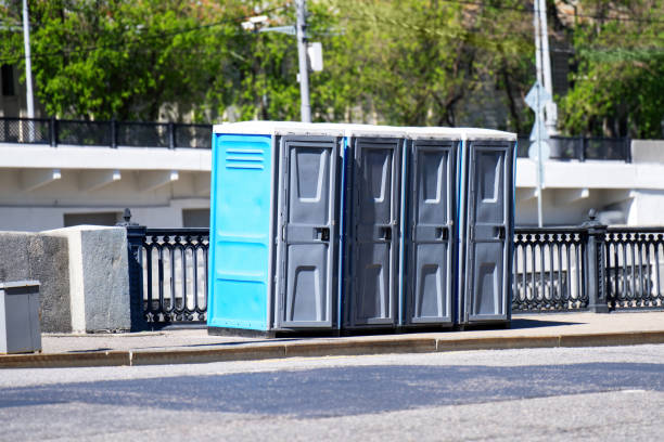 Best Luxury portable toilet rental  in Chatham, IL