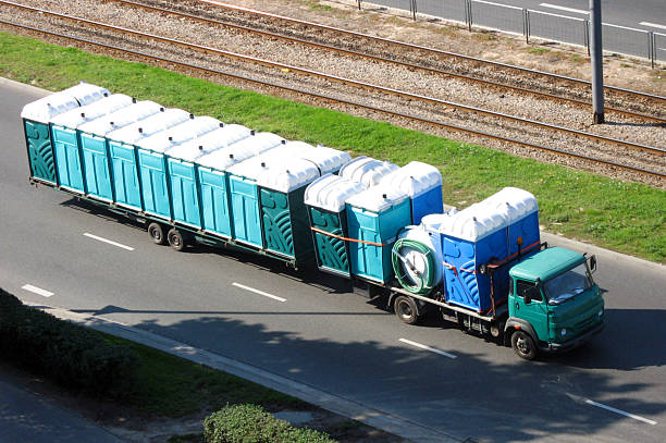 Best Construction site porta potty rental  in Chatham, IL